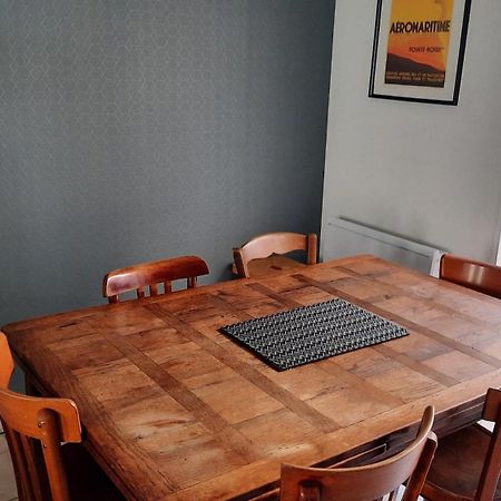 Maison De Pecheur Renovee Avec Cour Proche Du Port Les Sables-dʼOlonne Kültér fotó