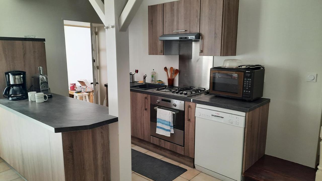 Maison De Pecheur Renovee Avec Cour Proche Du Port Les Sables-dʼOlonne Kültér fotó